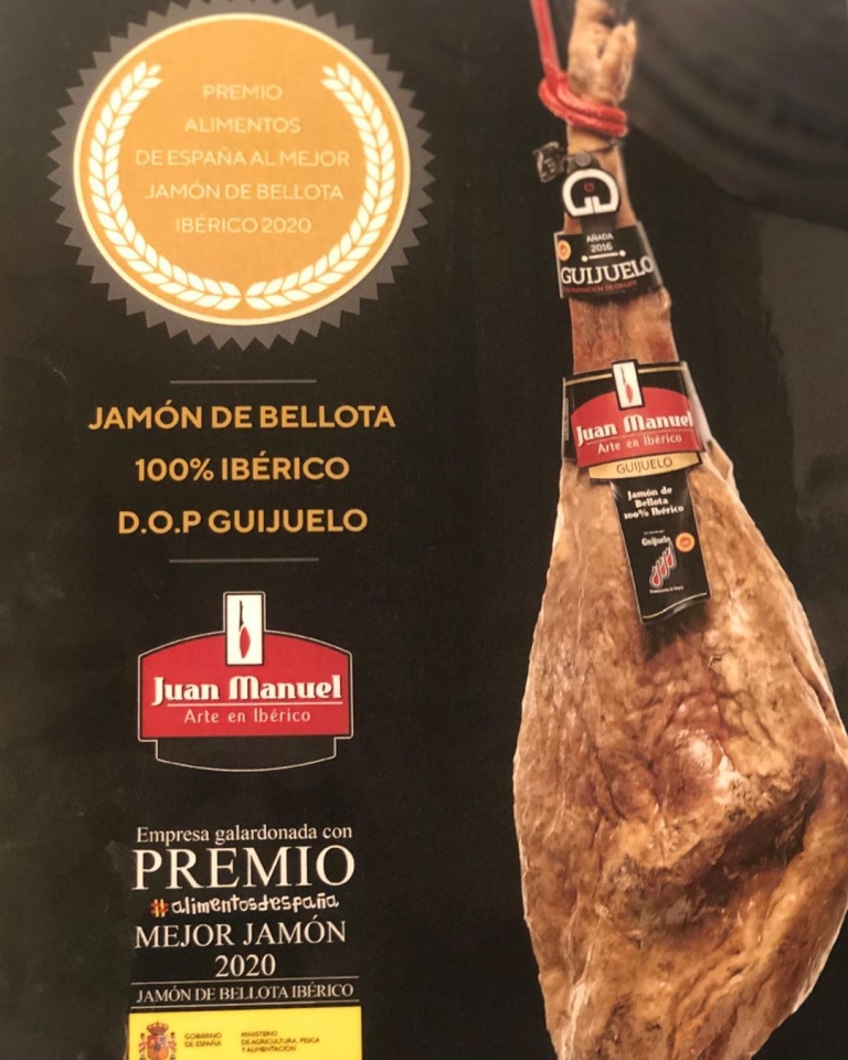Nuestro exquisito Jamón Ibérico premiado lacastellana #tapas#elprat#carnesibericas#embutidos#