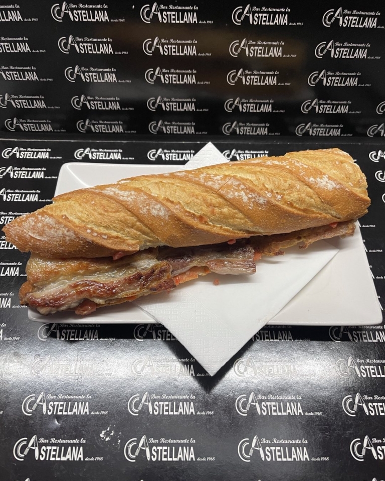Bocadillo del día Panceta plancha lacastellana #tapas#elprat