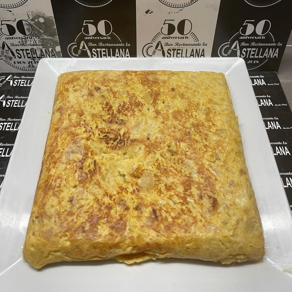 La primera de la temporada Tortilla de patatas lacastellana #tapas#elprat