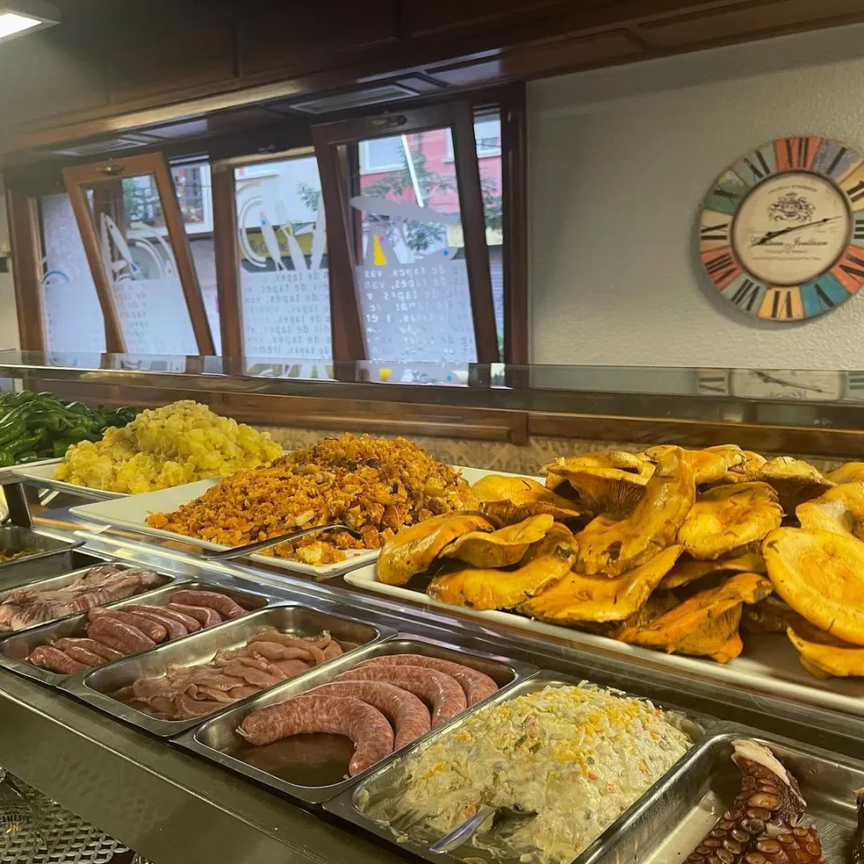Todo listo para un buen desayuno lacastellana #tapas#elprat